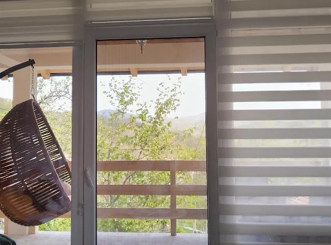 Lägenhet Stari Hrast 2