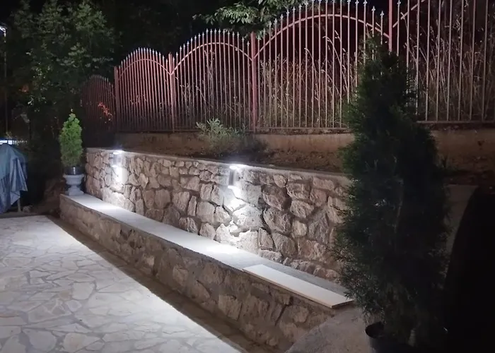 Stari Hrast 2 Lägenhet Prolomska Banja