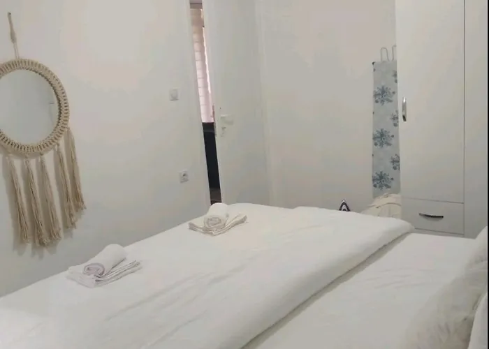 Stari Hrast 2 Lägenhet